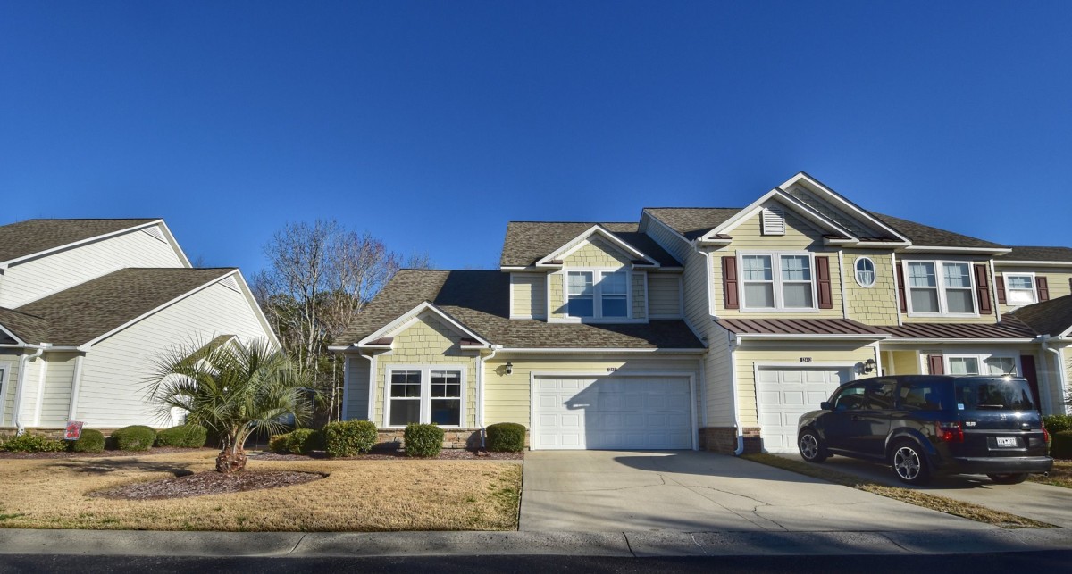Barefoot Resort Rentals-2411 Tanglewood-image-1