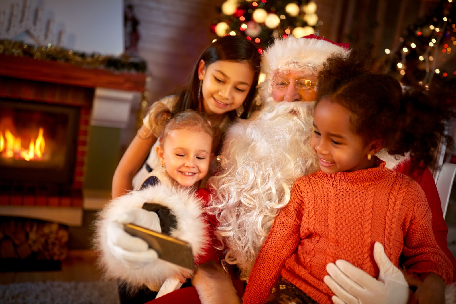 kids with santa
